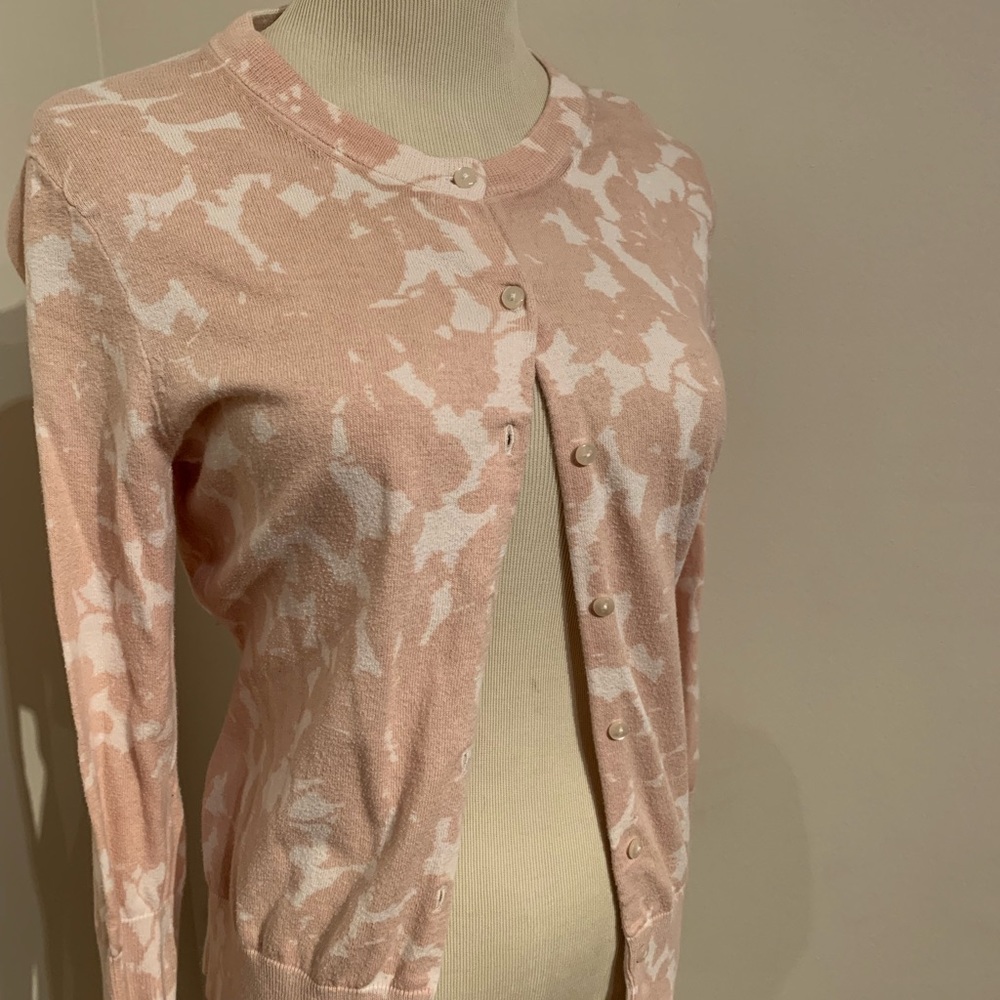 ⭕️ J-Crew Floral Cardigan